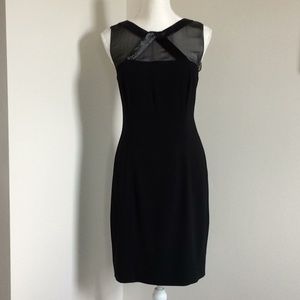 BADGLEY MISCHKA BLACK SLEEVELESS COCKTAIL DRESS